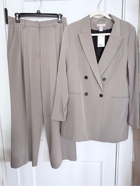 H&M Taupe-Like Double-Breasted Blazer and Wide-Leg Trousers